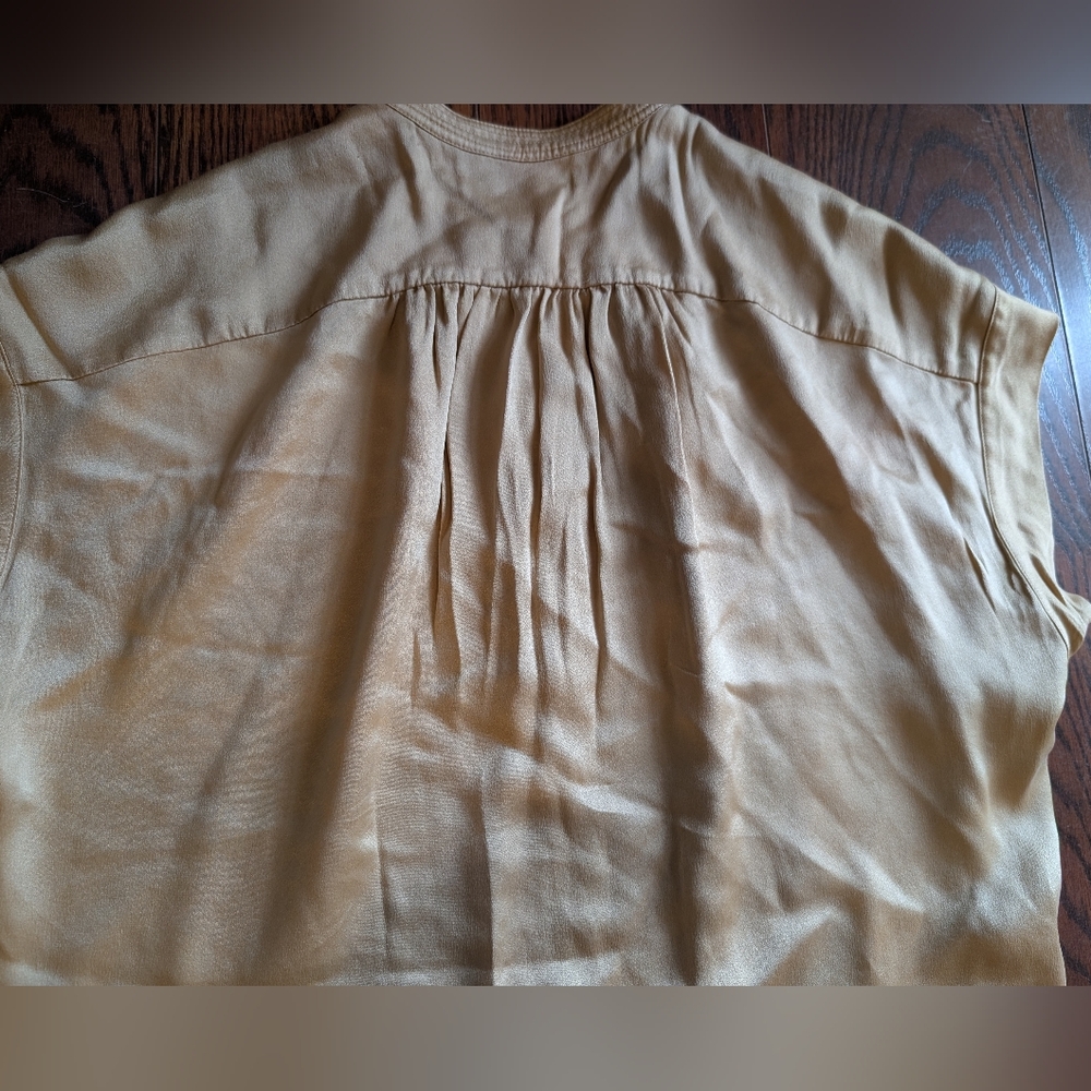 Vince Women's 100 Silk Gold Blouse Top Spring Office Workwear Going Out Career - Picture 7 of 7
